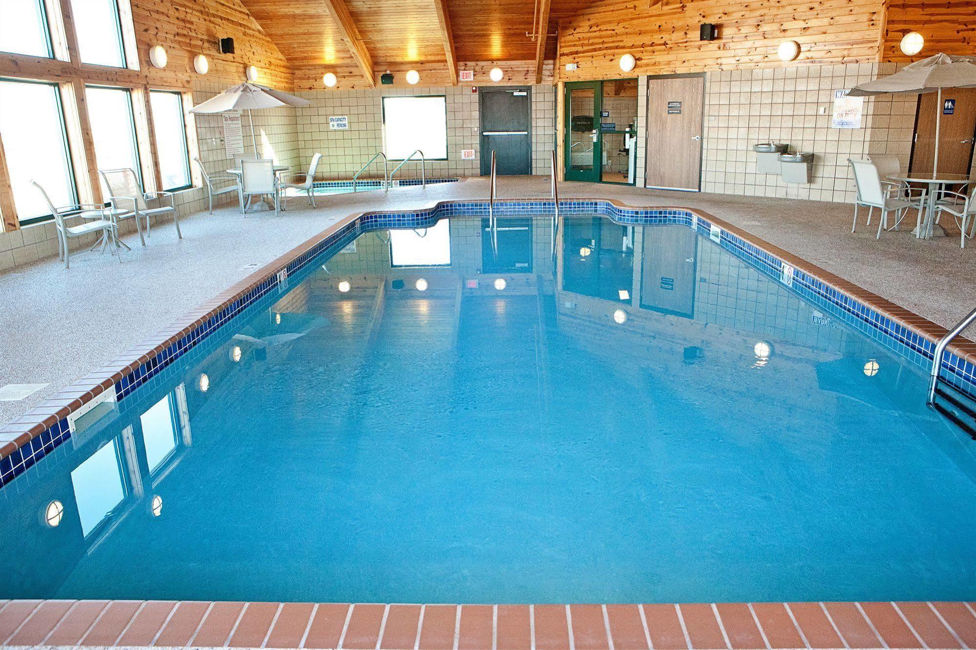Americinn By Wyndham Lincoln South Εξωτερικό φωτογραφία